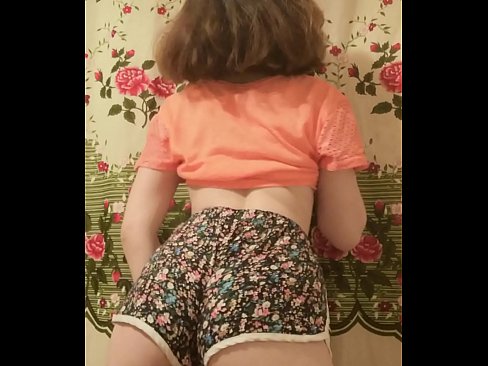 ❤️ Seksikas noor beib strippib oma pükse kaamera ees ära ❤ Kaunis porno at porn et.naughtyhentai.ru