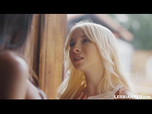 ❤️ Tüdruk tuleb paar kuud hiljem koju ja jõuab sööma oma kasuema tussu ❤ Kaunis porno at porn et.naughtyhentai.ru